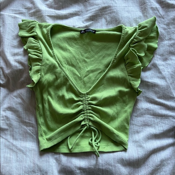Zara Ruffle Top - Picture 2 of 5
